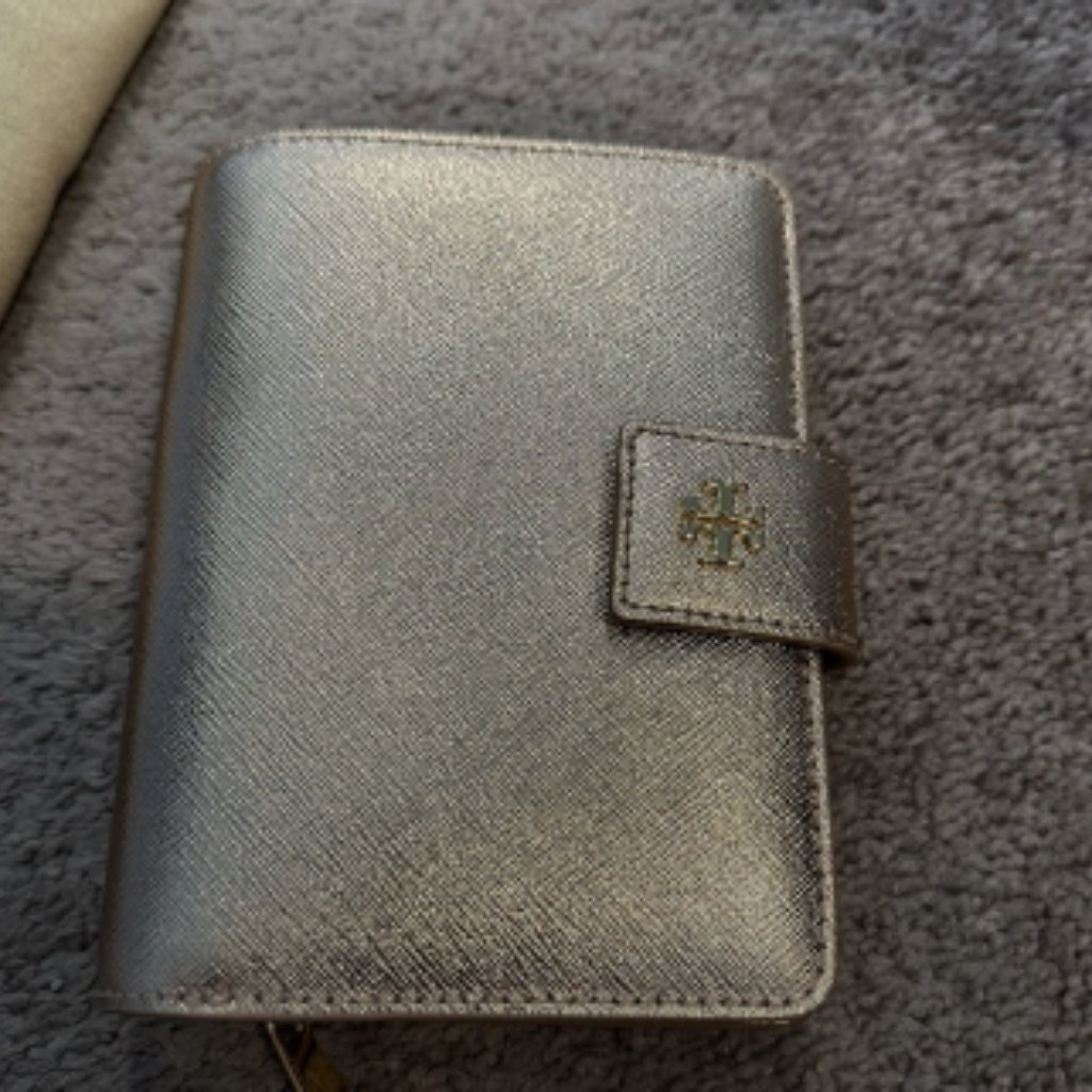 Tory Burch French Fold Bi Fold Wallet